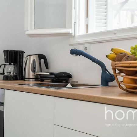 Nemeseos 1St Floor Homm Apartment With Roof Garden And Wading Pool Atenas Exterior foto